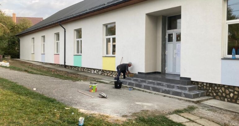 Școală_Gimnazială_Preluca_Veche